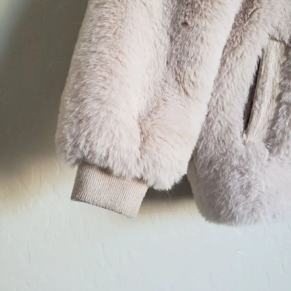Zara Baby Cozy Soft Faux Fur Hooded Jacket Cream 18-24 Months Full Zip Pockets